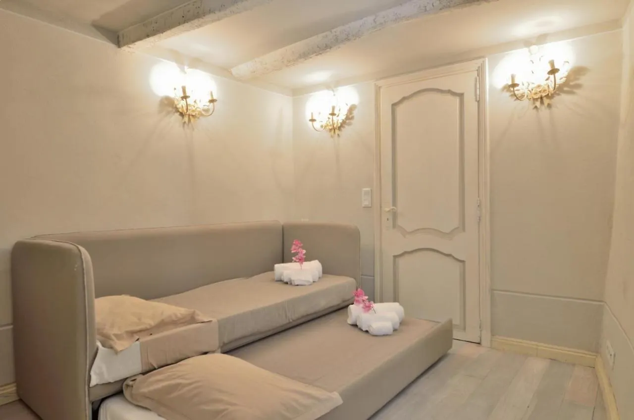 Saint Tropez Suite 0*, Saint-Tropez