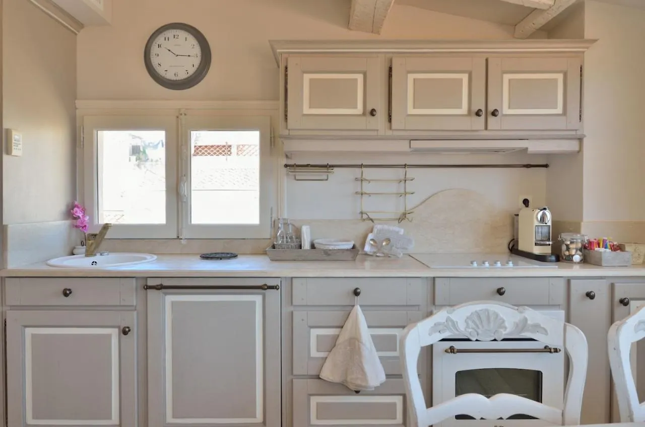 Saint Tropez Suite 0*, Saint Tropez