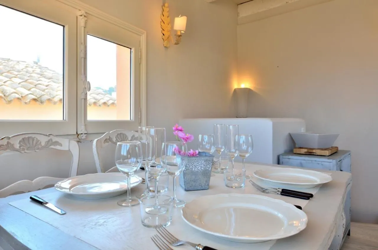 Saint Tropez Suite Apartmán